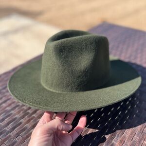 Green Wide-Brim Fedora Hat